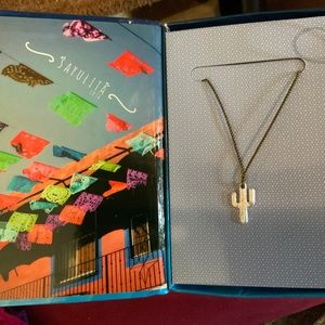 Buena Vida signature string necklace with cactus in original box P0008
